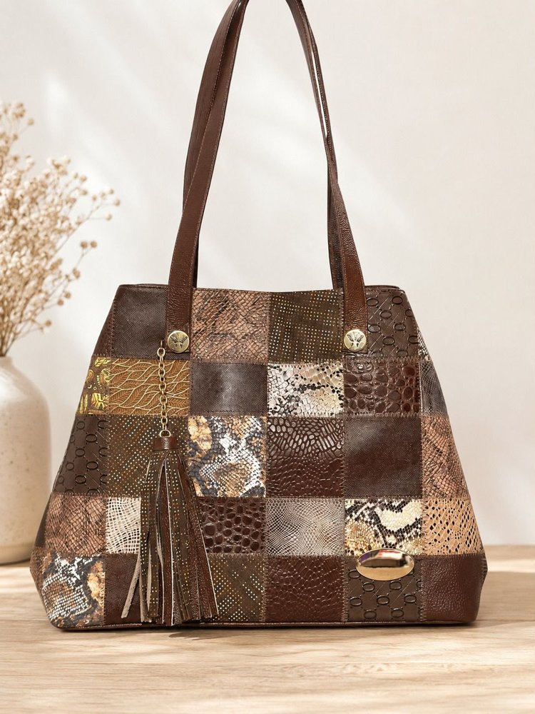Bolso patchwork en cuero con borla, CRSTYLE
