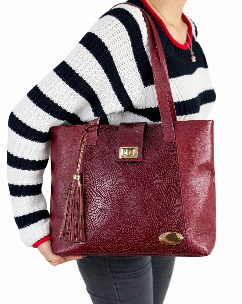 Bolso tote de cuero vinotinto con broche dorado, CRSTYLE Ibagué